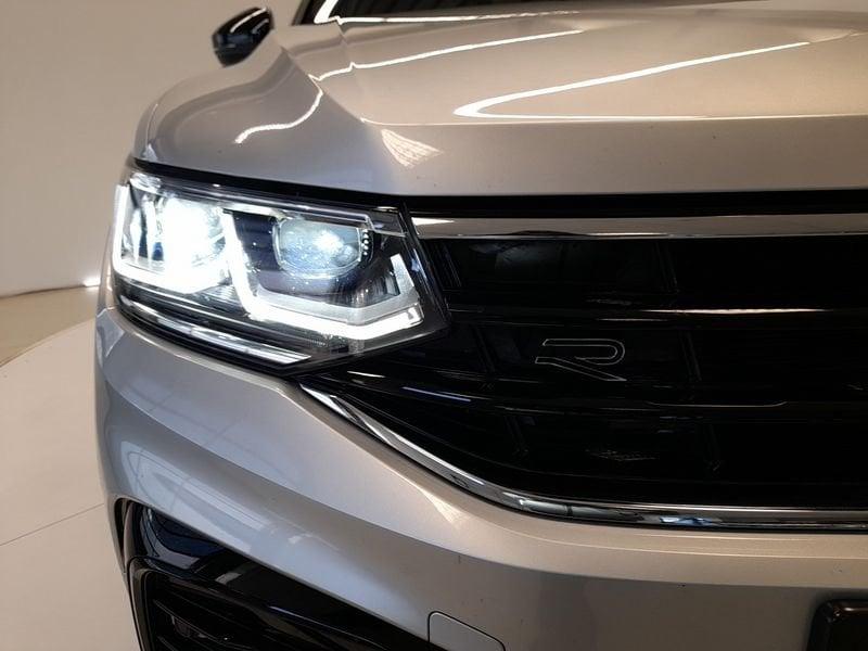 Volkswagen Tiguan 2.0 TSI R-Line DSG 4MOTION