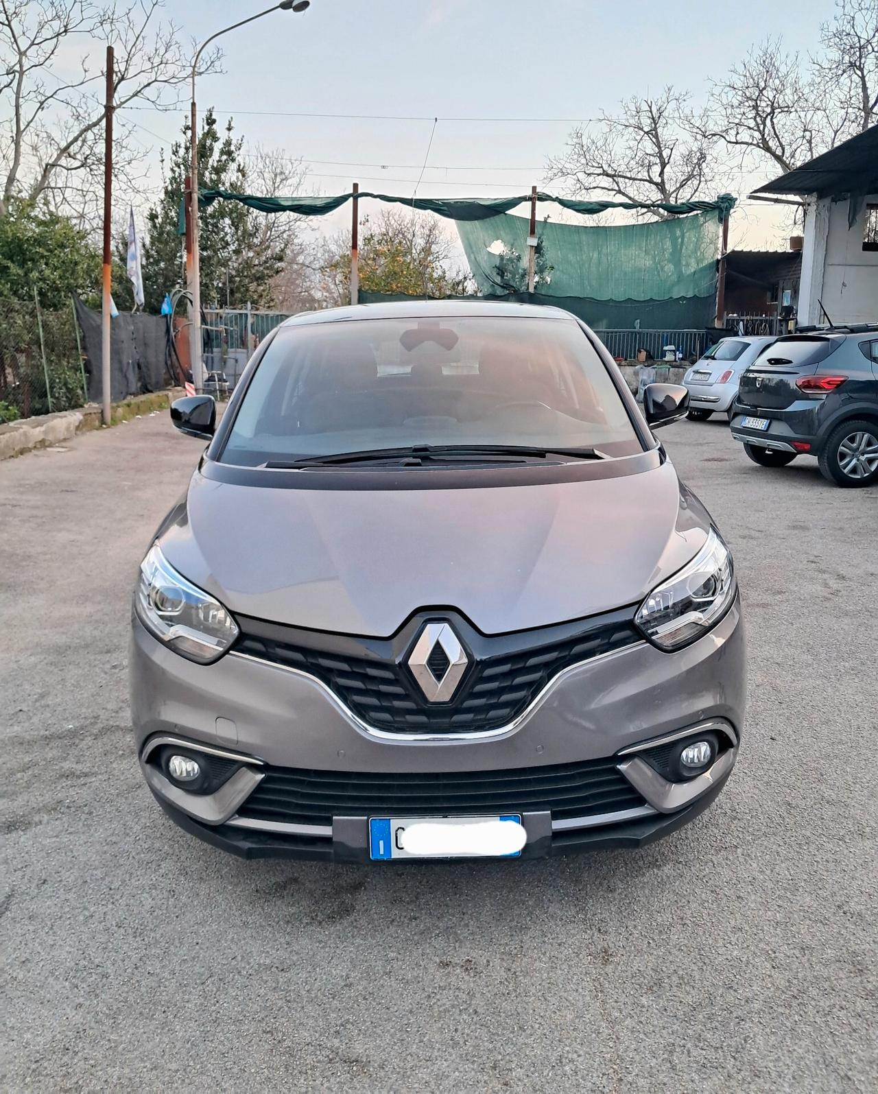 Renault Grand Scenic Blue dCi 120 CV EDC Initiale Paris