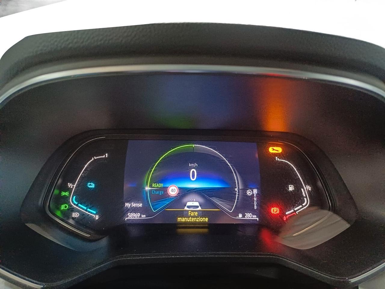 Renault Clio Full Hybrid E-Tech 140 CV | da €224 al mese