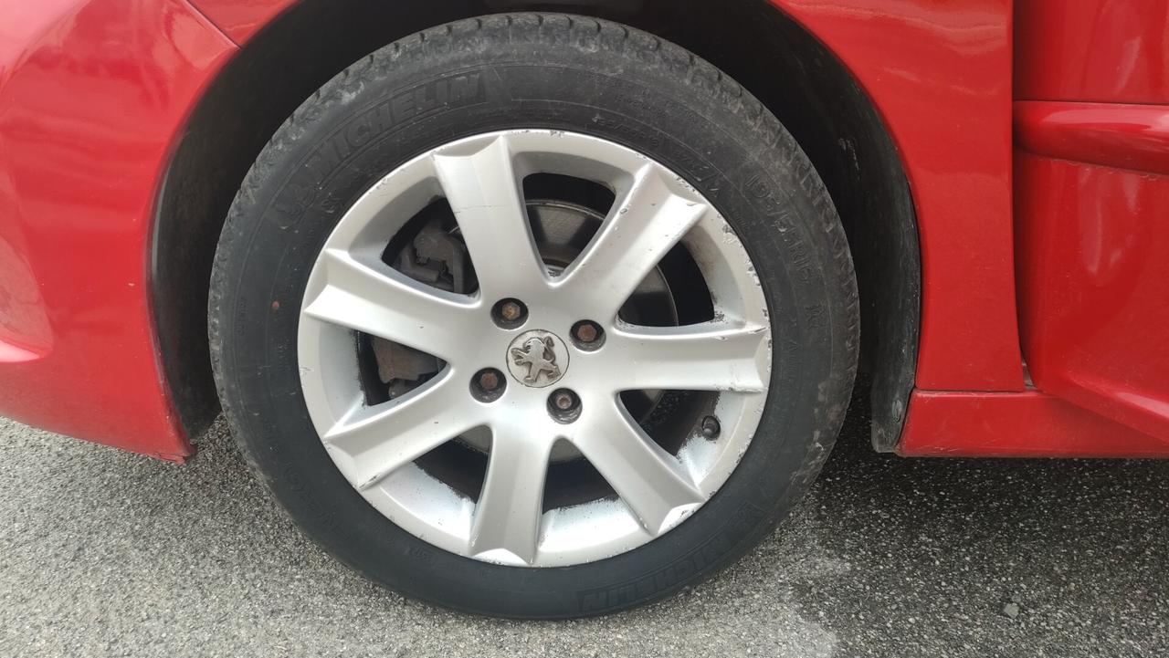 Peugeot 207 1.6 HDi 110CV 5p. XS - 2006