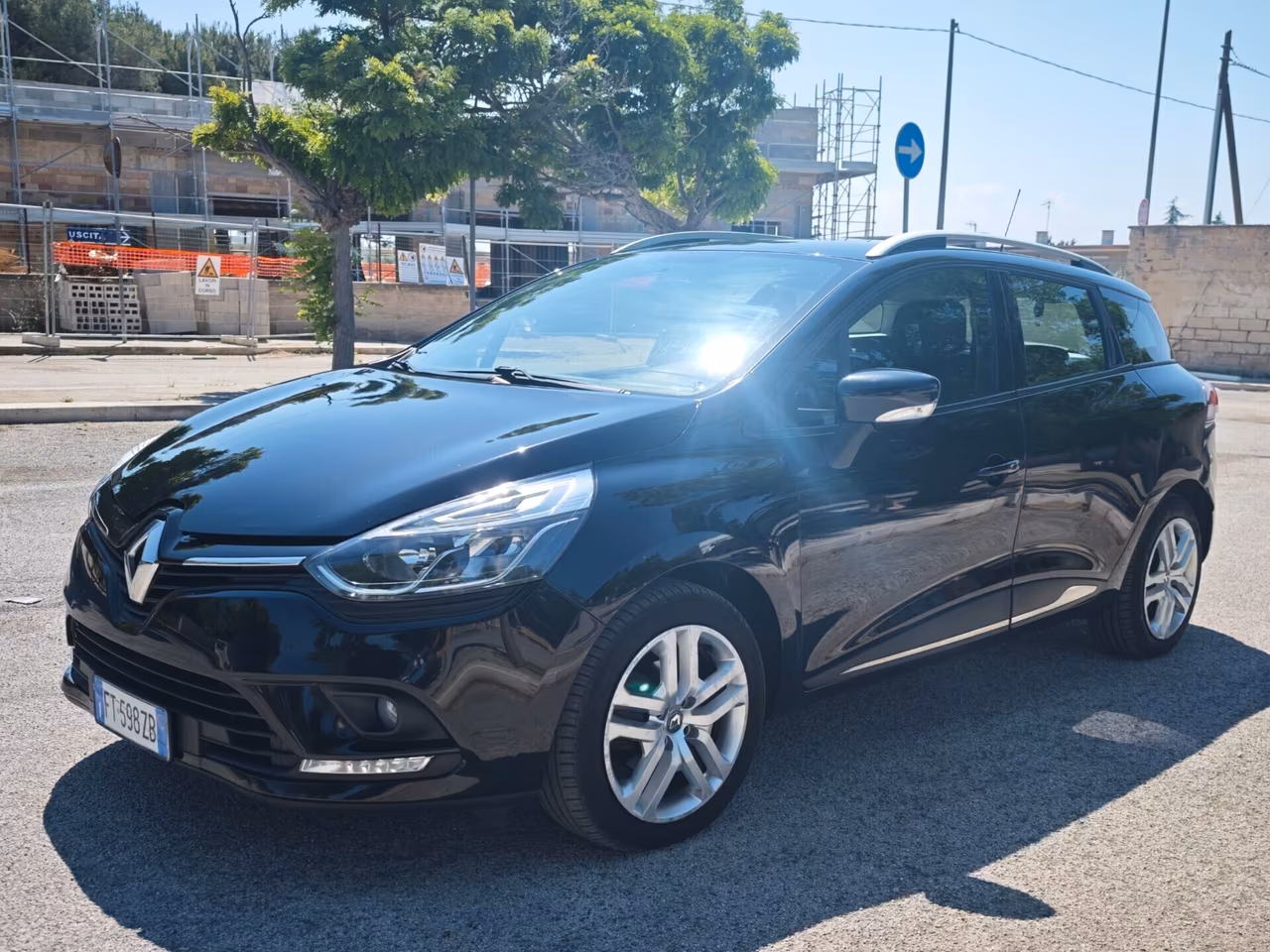 Renault Clio Sporter 1.5 dCi 90 CV Moschino Zen