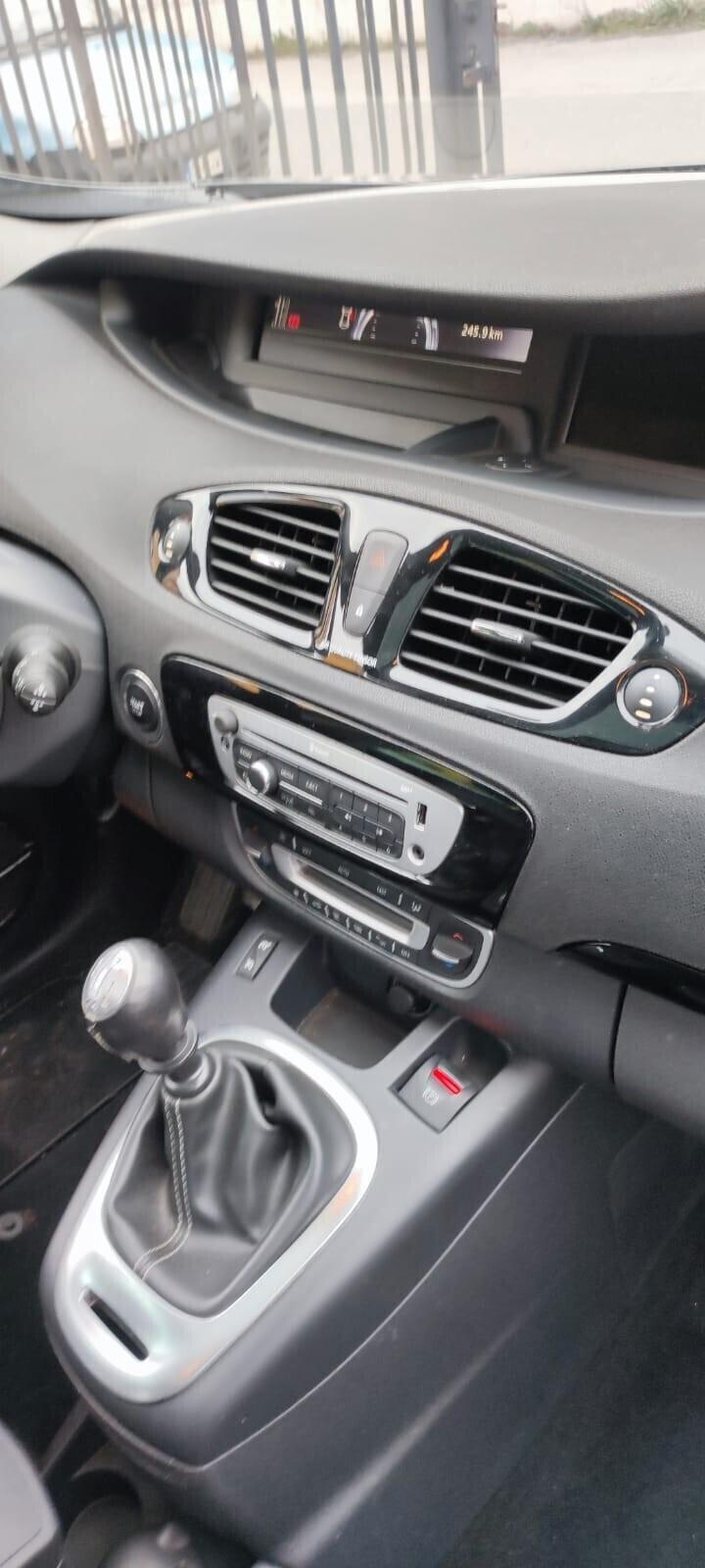 Renault Scenic Scénic XMod 1.6 dCi 130CV Start&Stop Bose