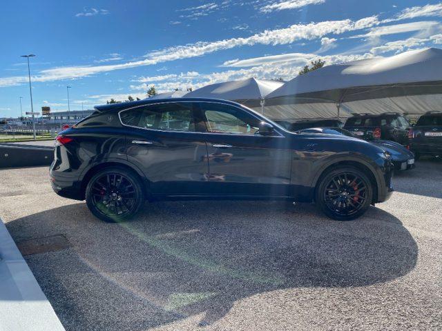 MASERATI Levante MHEV 330 CV AWD GT Ultima