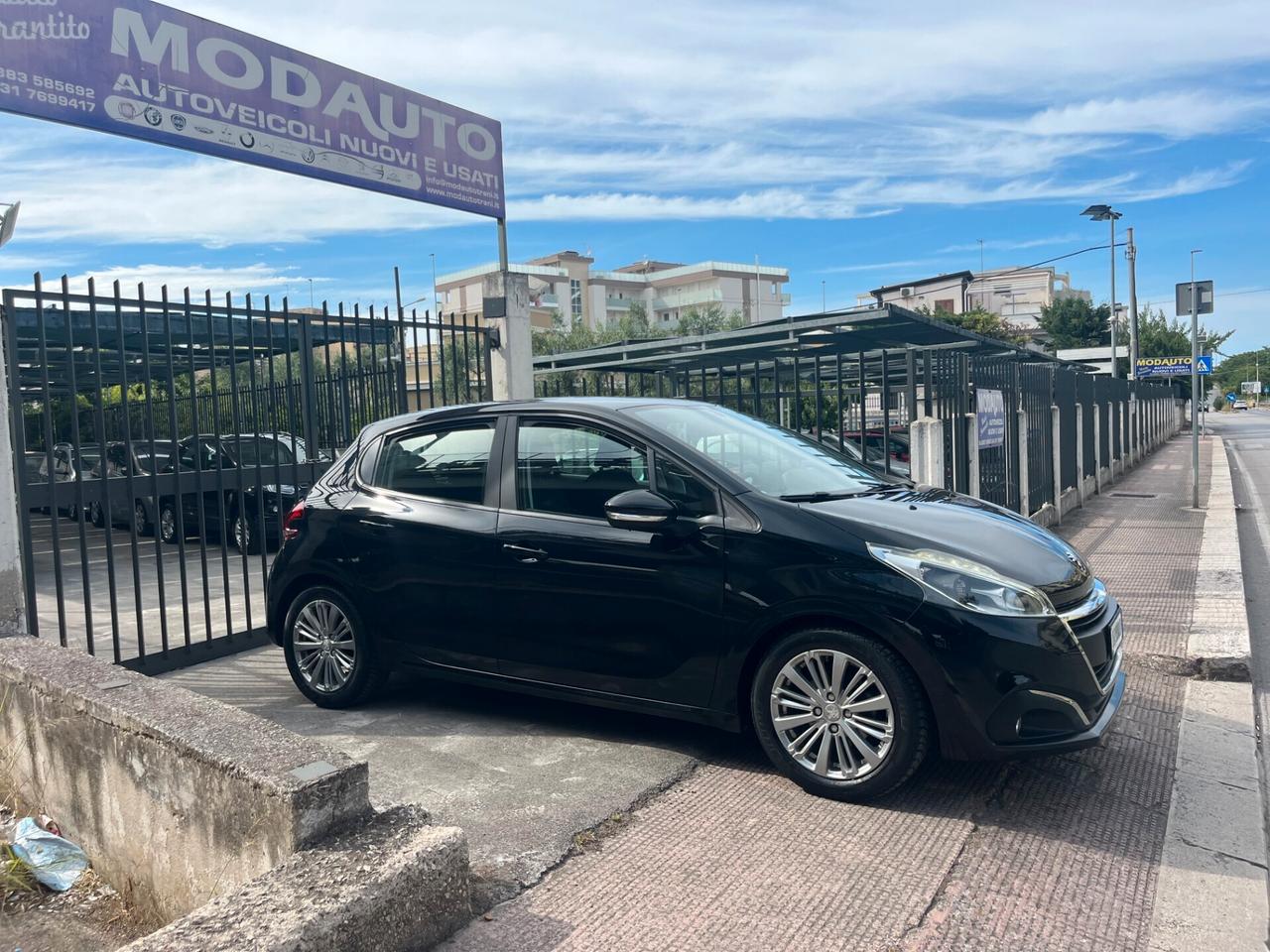 Peugeot 208 1.5 HDi 75 5 porte Perfetta Garantita