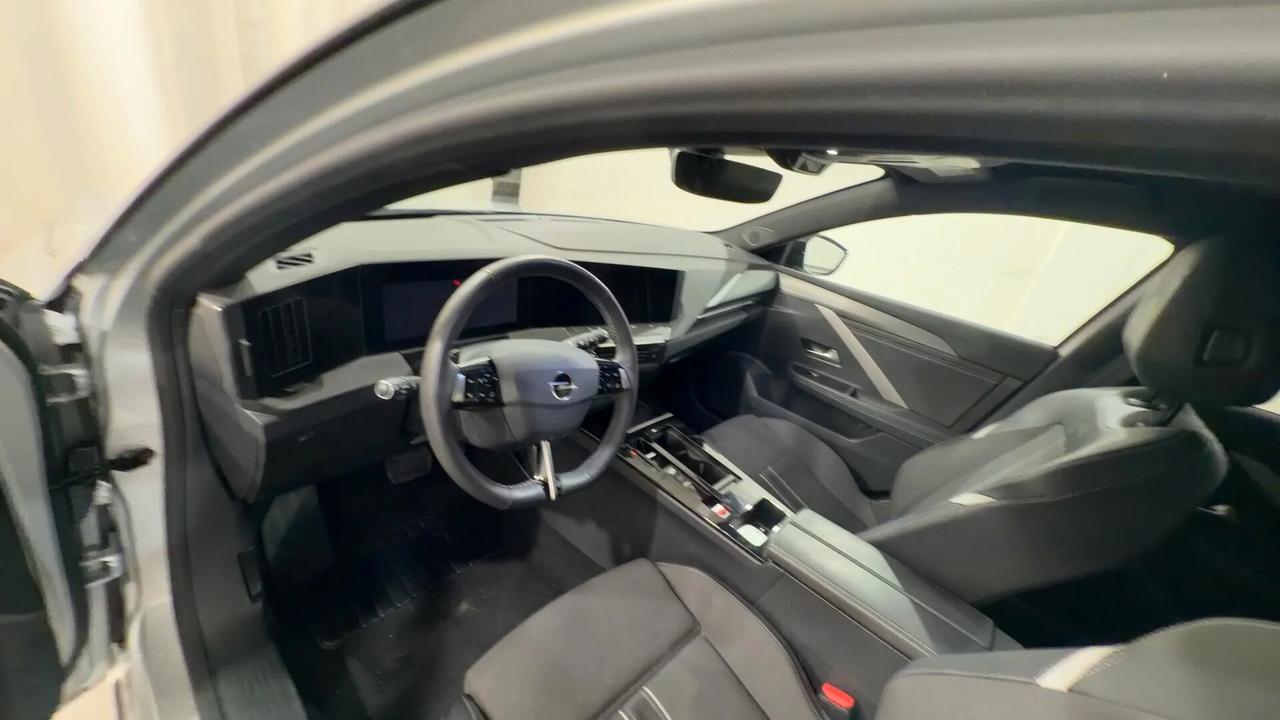 Opel Astra 1.2 Turbo 130 CV AT8 GS