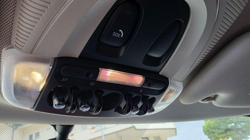 MINI Mini Cooper D LED NAVI HARMAN KARDON PDC