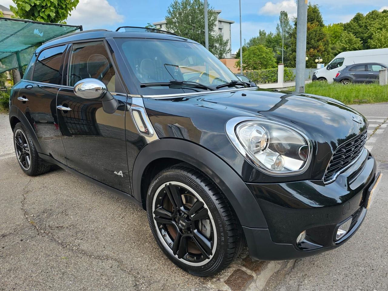 Mini Cooper Countryman 2.0 SD 143cv All4*Pelle*Navi*Tetto*Pdc*18*Bi-Xeno*