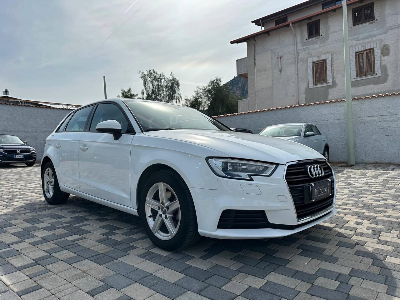 Audi A3 SPB 1.6 TDI 116CV Business