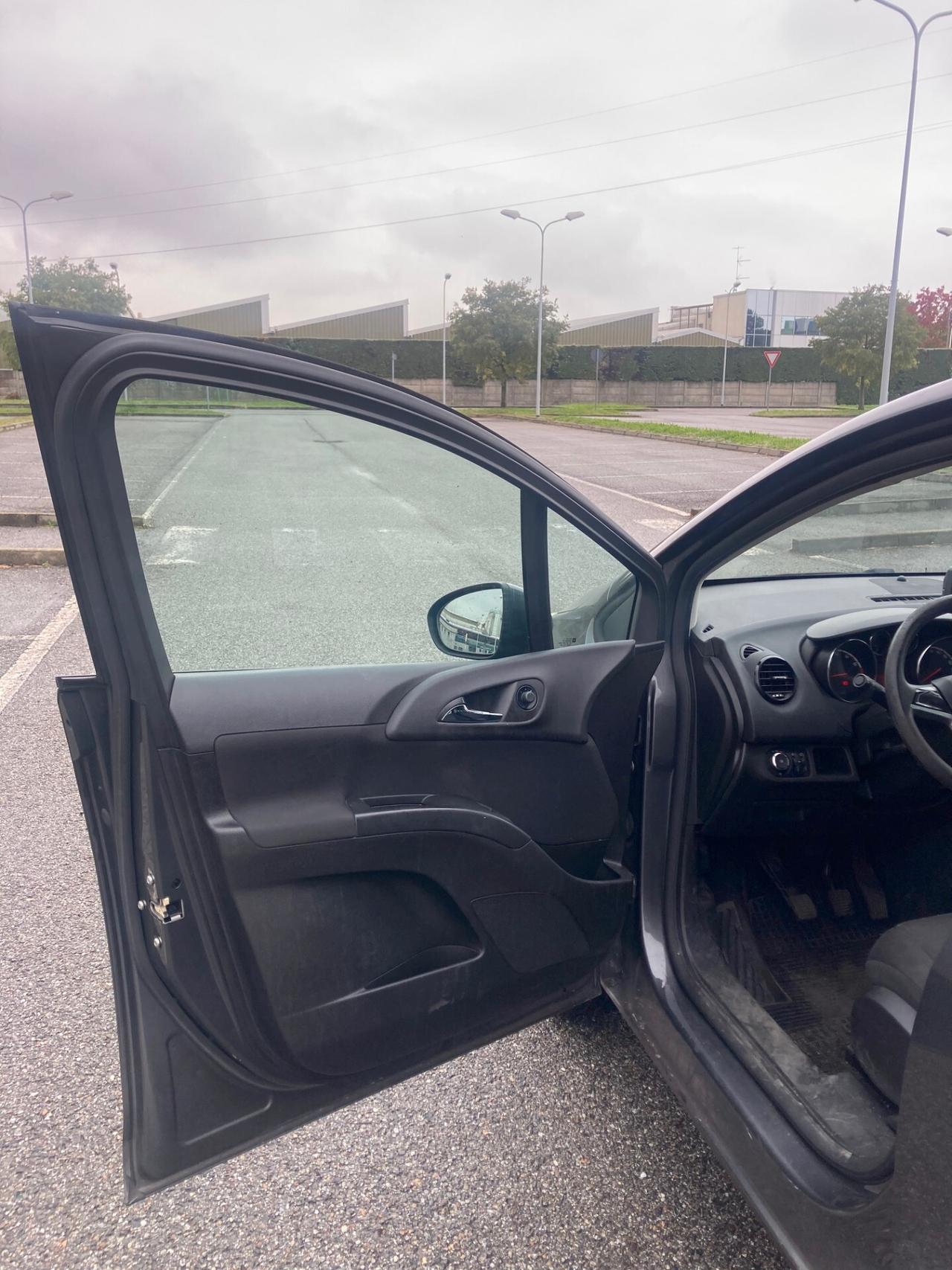 Opel Meriva 1.4 100CV Cosmo