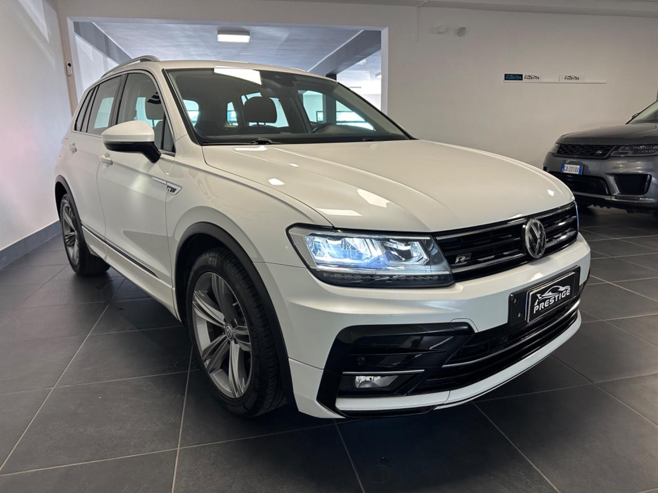 VOLKWAGEN TIGUAN 2.0 TDI 150CV DSG R-LINE