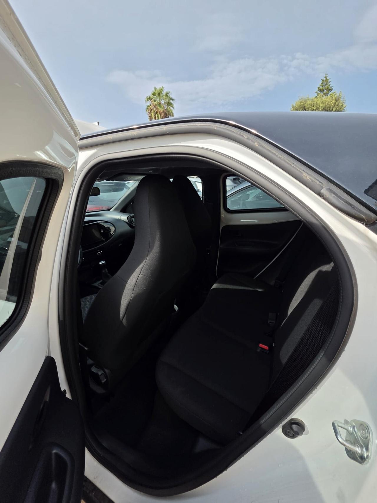 Toyota Aygo X 1.0 VVT-i 72 CV 5 porte JBL Special Edition