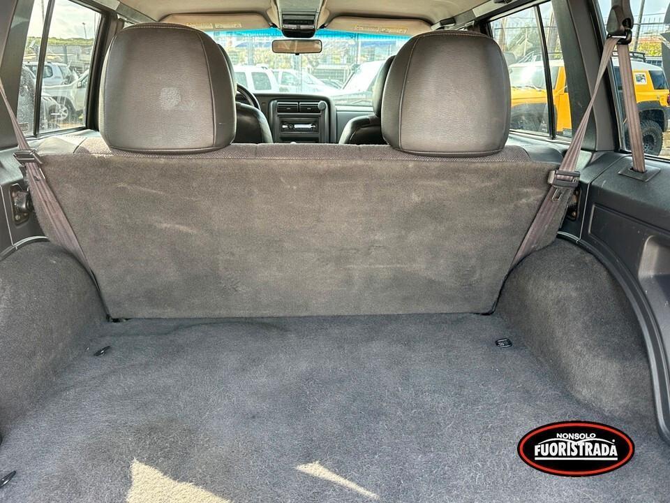 Jeep Cherokee 2.5 TD 5 Porte Sport