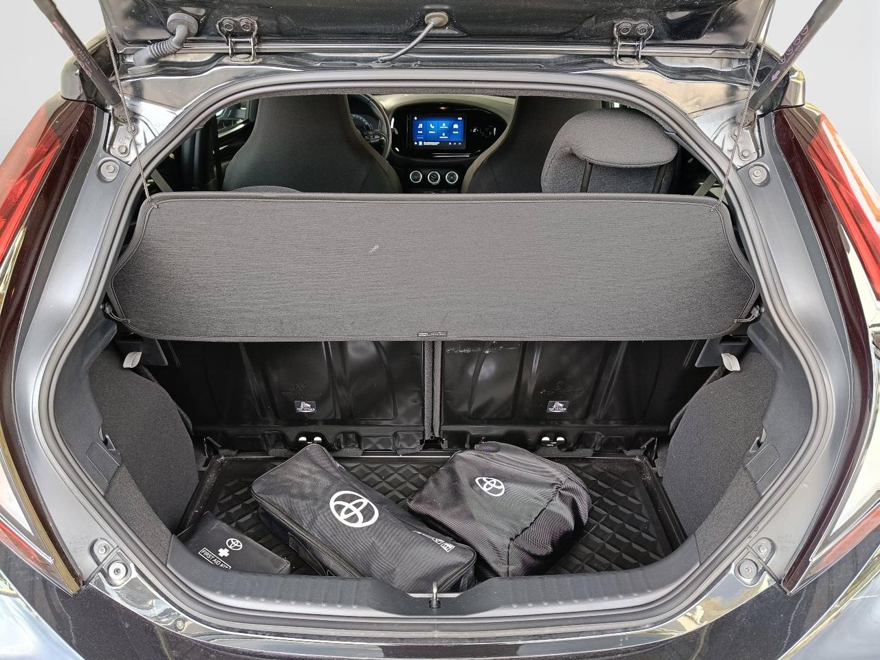 TOYOTA Aygo X - Aygo X 1.0 Active 72cv