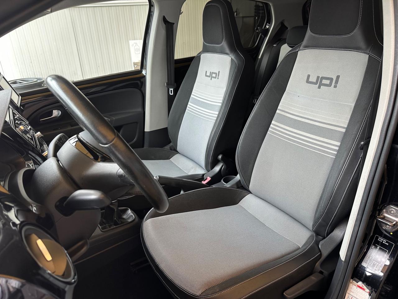 Volkswagen up! 1.0 Benzina 75 Cv