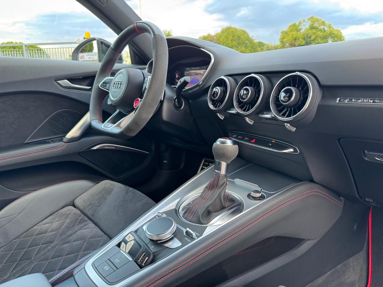 Audi TT Coupé 45 TFSI quattro S tronic
