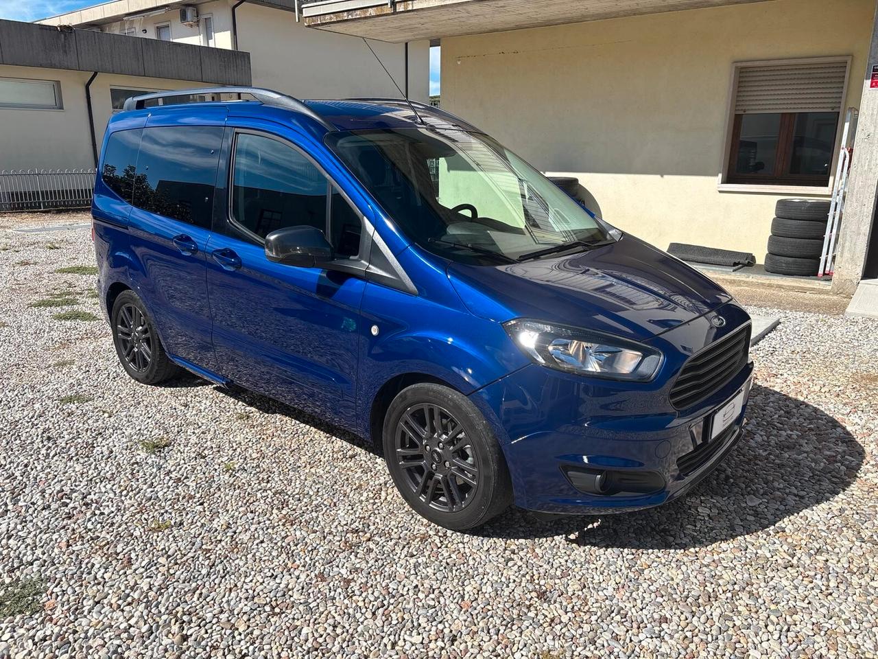 Ford Tourneo Courier SPORT 1.5 TDCI 75CV - UNICO PROPRIETARIO