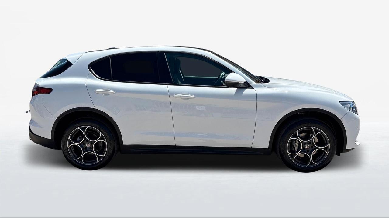 Alfa Romeo Stelvio 2.2 Turbodiesel 190 CV AT8 RWD Executive