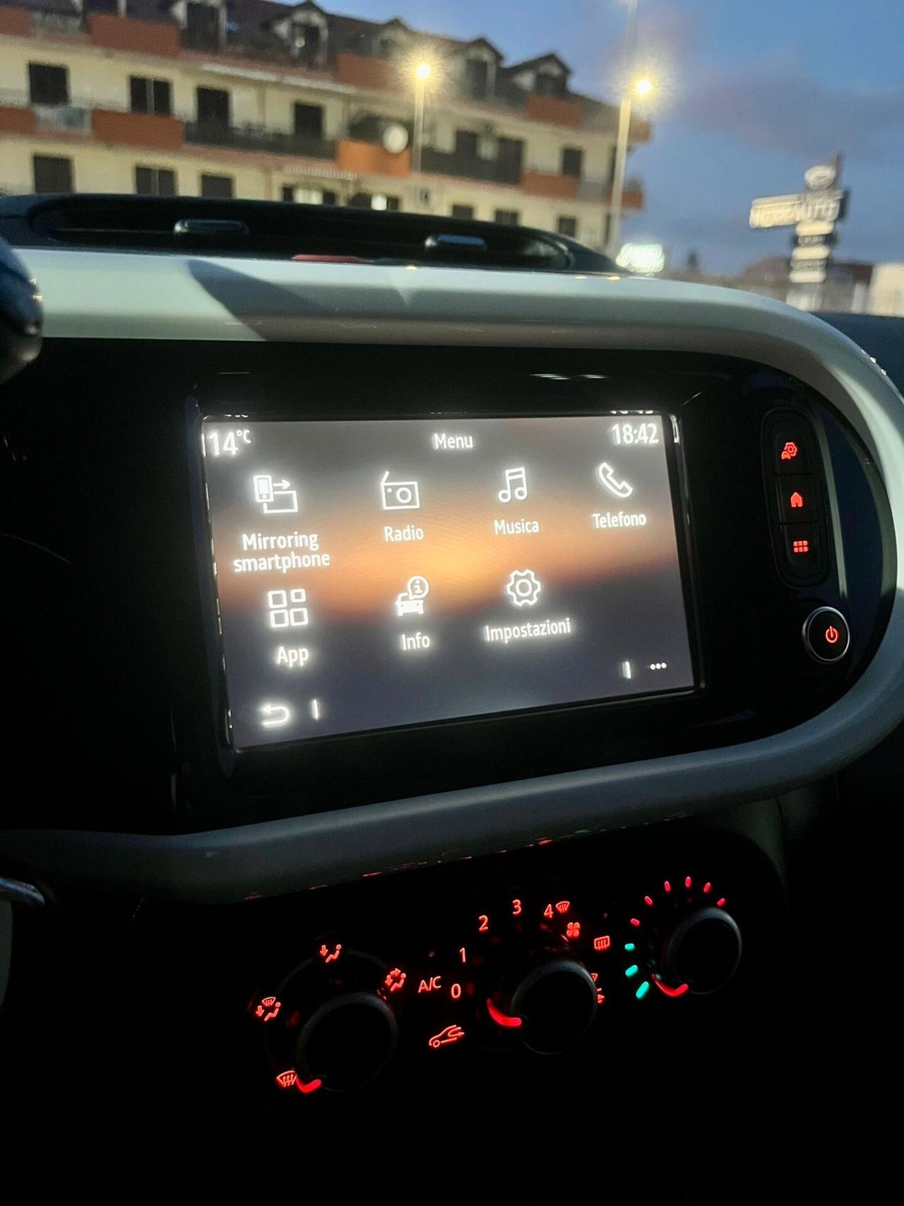 Renault Twingo SCe 65 CV Intens