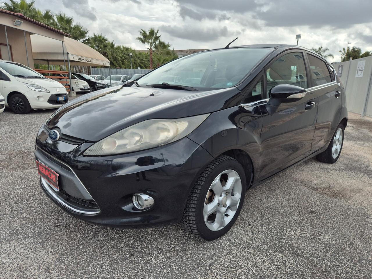 Ford FIESTA 1.4 TDCi 5p. Titanium RESTAYLING NUOVA