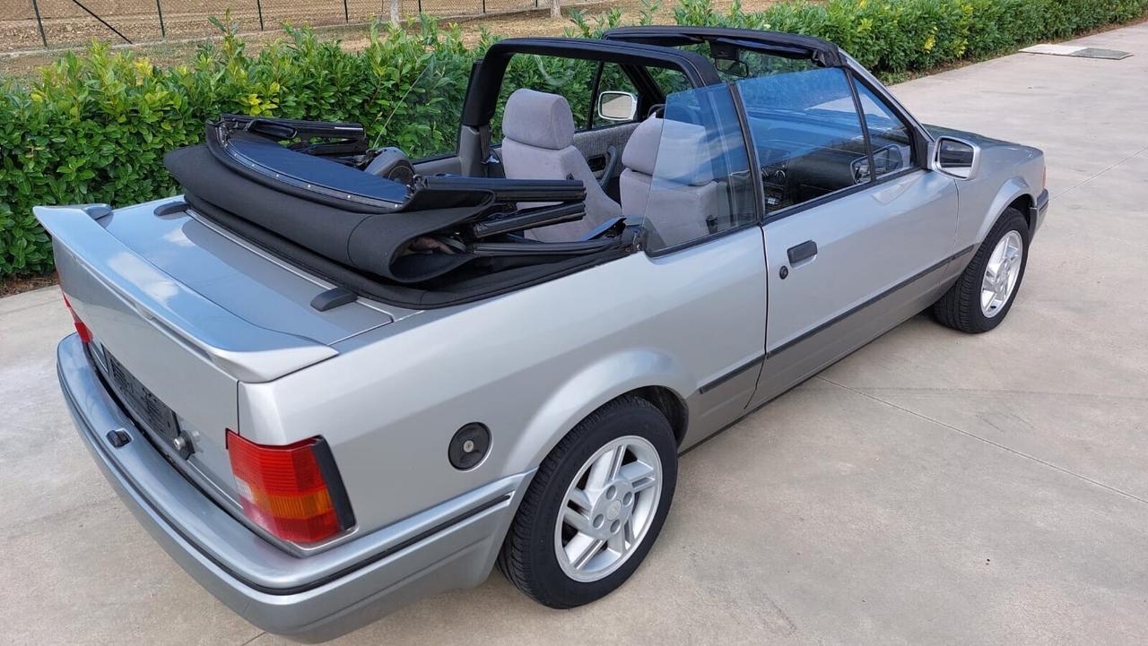 Ford Escort 1.6 XR3i Cabriolet