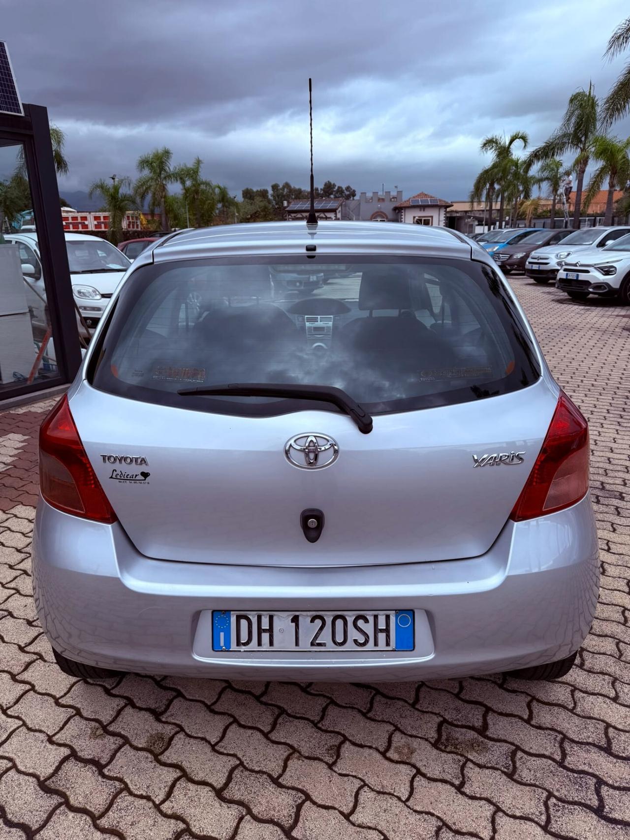 Toyota Yaris 1.3 3 porte Sol
