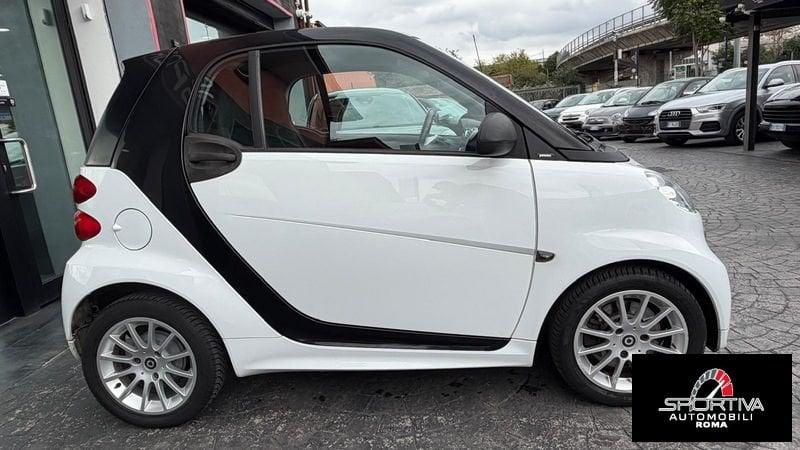 smart fortwo SERVOSTERZO UNIPROPRIETARIO fortwo 1000 52 kW MHD coupé passion