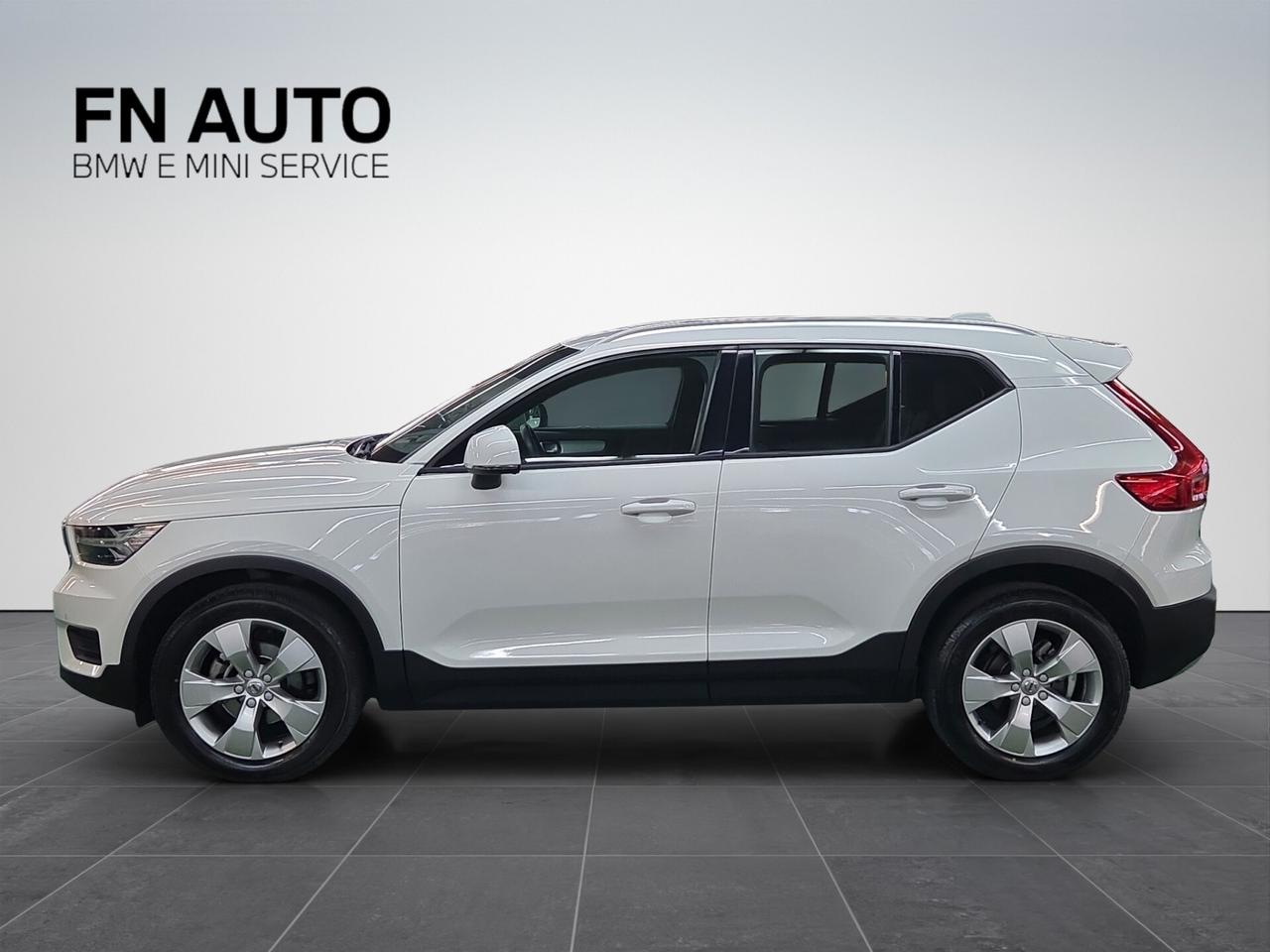 Volvo XC40 T3 Geartronic Momentum Pro
