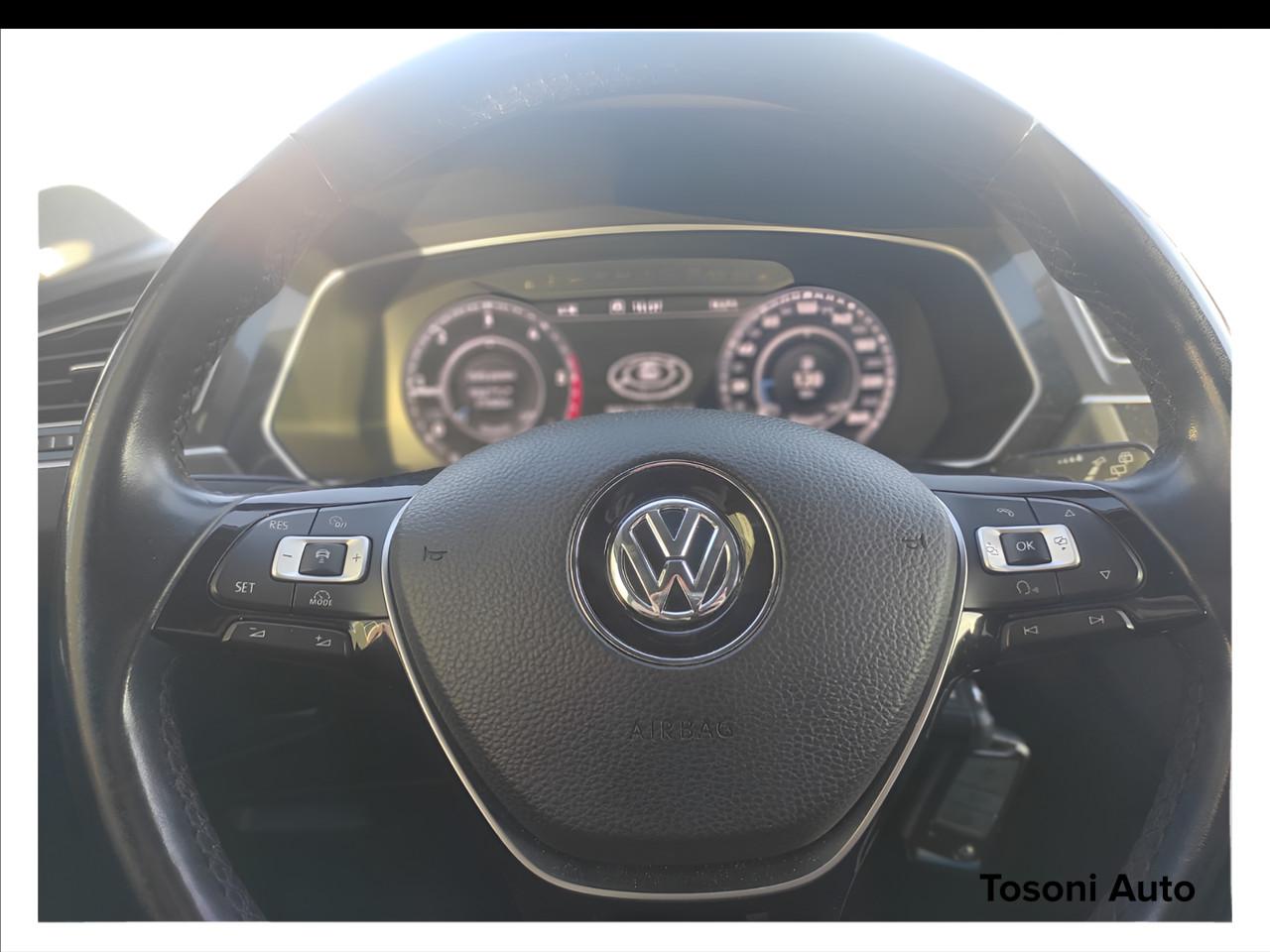 VOLKSWAGEN Tiguan 2.0 tdi Executive 150cv dsg