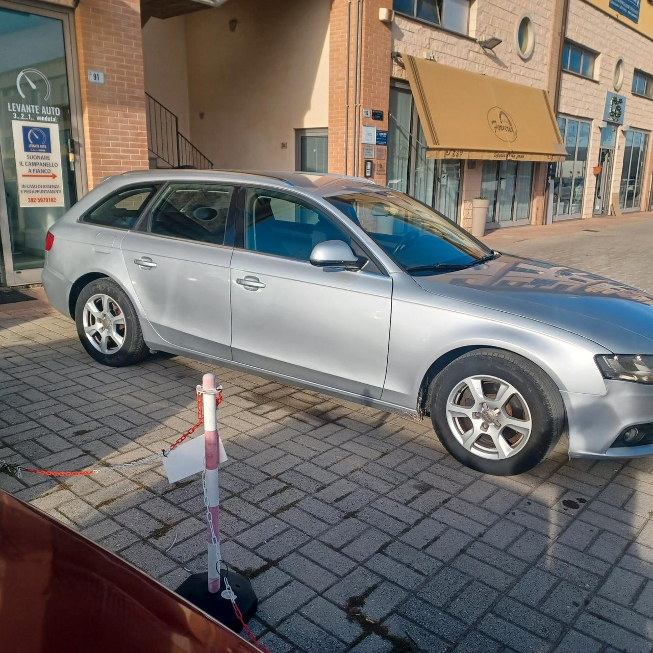 UNICO PRORIETARIO AUDI A4 2.O TDI GARANZIA 1 2MESI