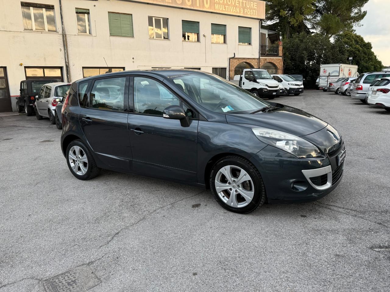 Renault Scenic Scénic X-Mod 1.5 dCi 110CV Attractive