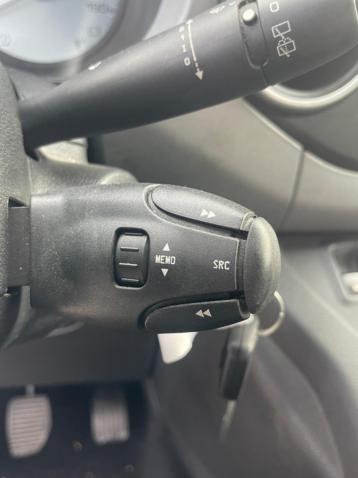 Citroen Berlingo Multispace BlueHDi 100 S&S Feel Clima Cerchi Cruise Multifunzione 5 posti
