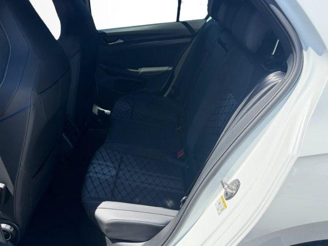 VOLKSWAGEN Golf 1.5 eTSI 150 CV ACT DSG R-Line Plus