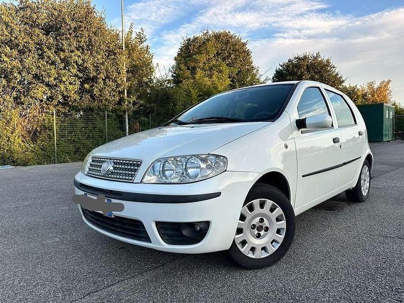 Fiat Punto 1.3 MJT EURO4 SOLO 100M KM NUOVA INTROVABIL