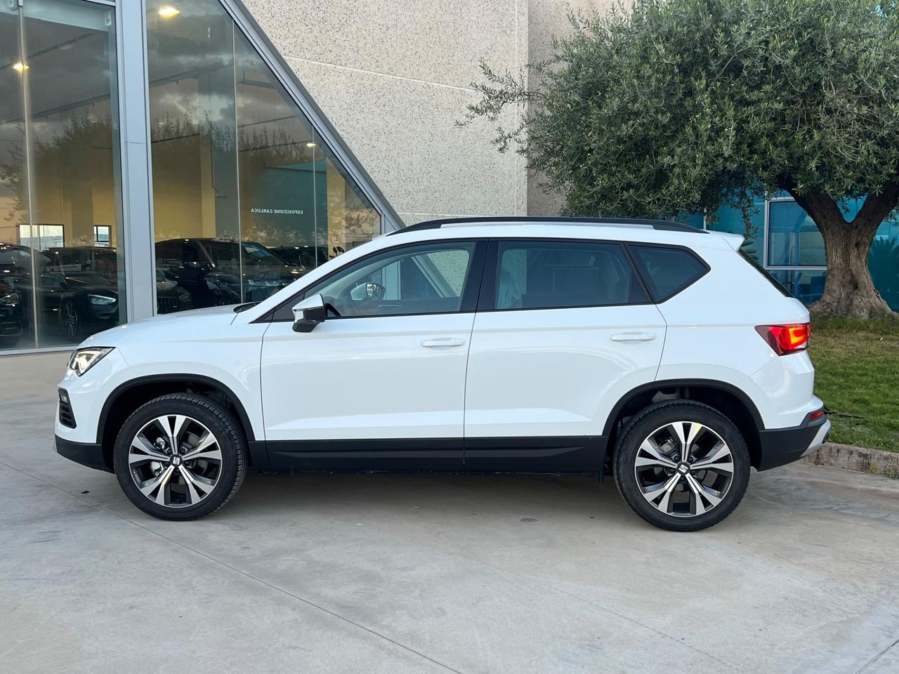 SEAT Ateca 1.5 150cv dsg possibilità noleggio no scoring