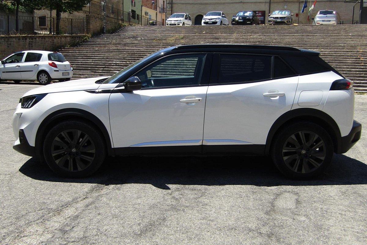 PEUGEOT 2008 BlueHDi 130 S&S EAT8 GT Line