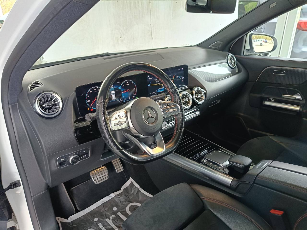 Mercedes-Benz GLA-H247 2020 - GLA 200 d Premium auto