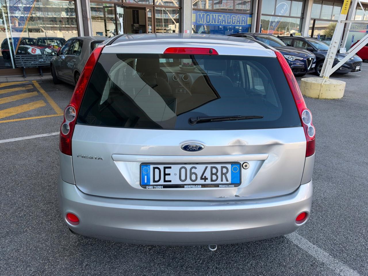 Ford Fiesta 1.2 16V 5p. Ghia