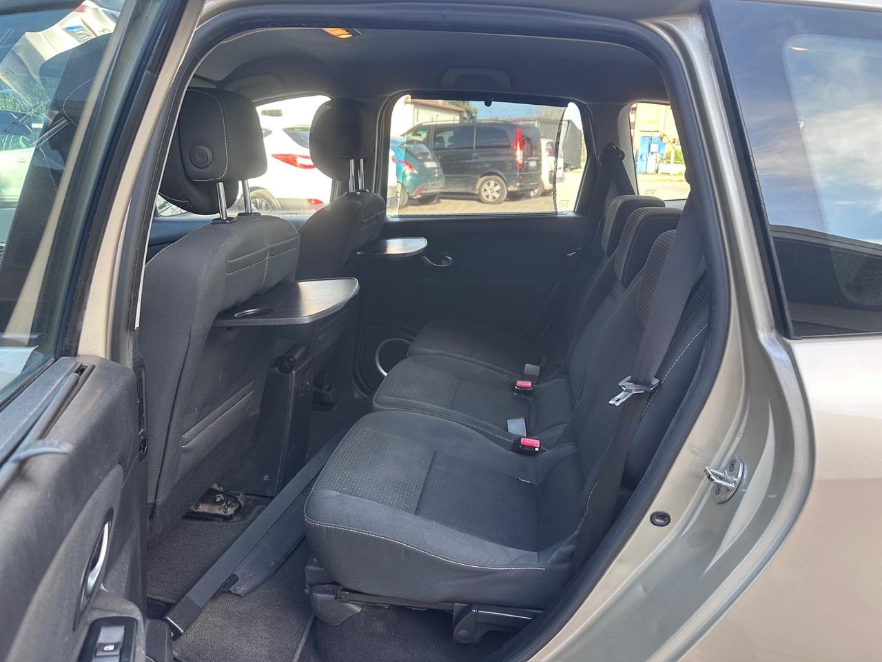 Renault Scénic 1.5 dCi 110CV Dynamique 7 posti