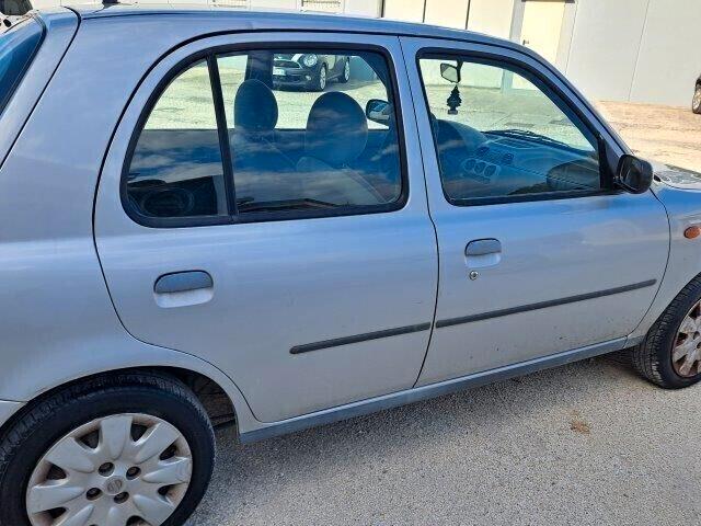 Nissan Micra 1.0 16V 5 P.