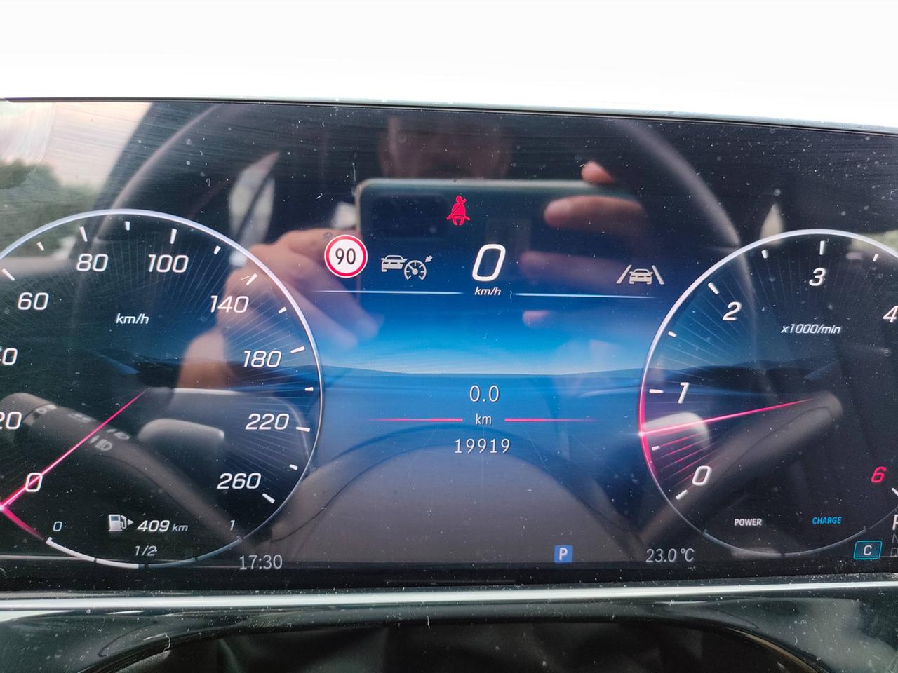 Mercedes-Benz E 220 d 4MATIC