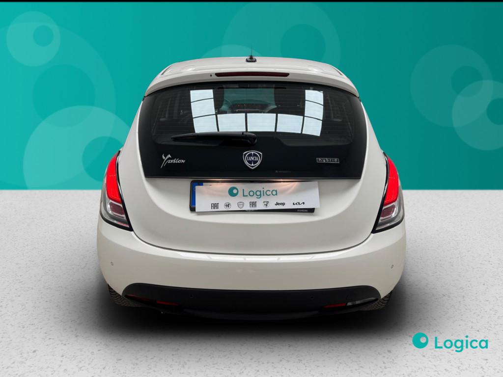 LANCIA Ypsilon III 2021 - Ypsilon 1.0 firefly hybrid Silver s&s 70c