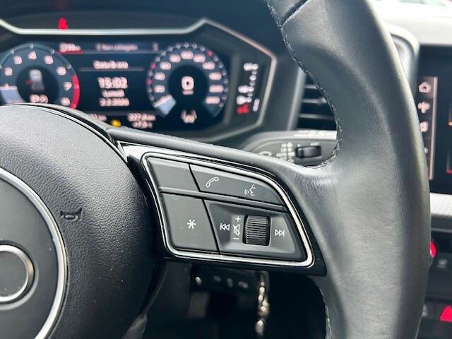 Audi A1 allstreet 30 TFSI S tronic Identity Contrast OK NEOPATENTATI