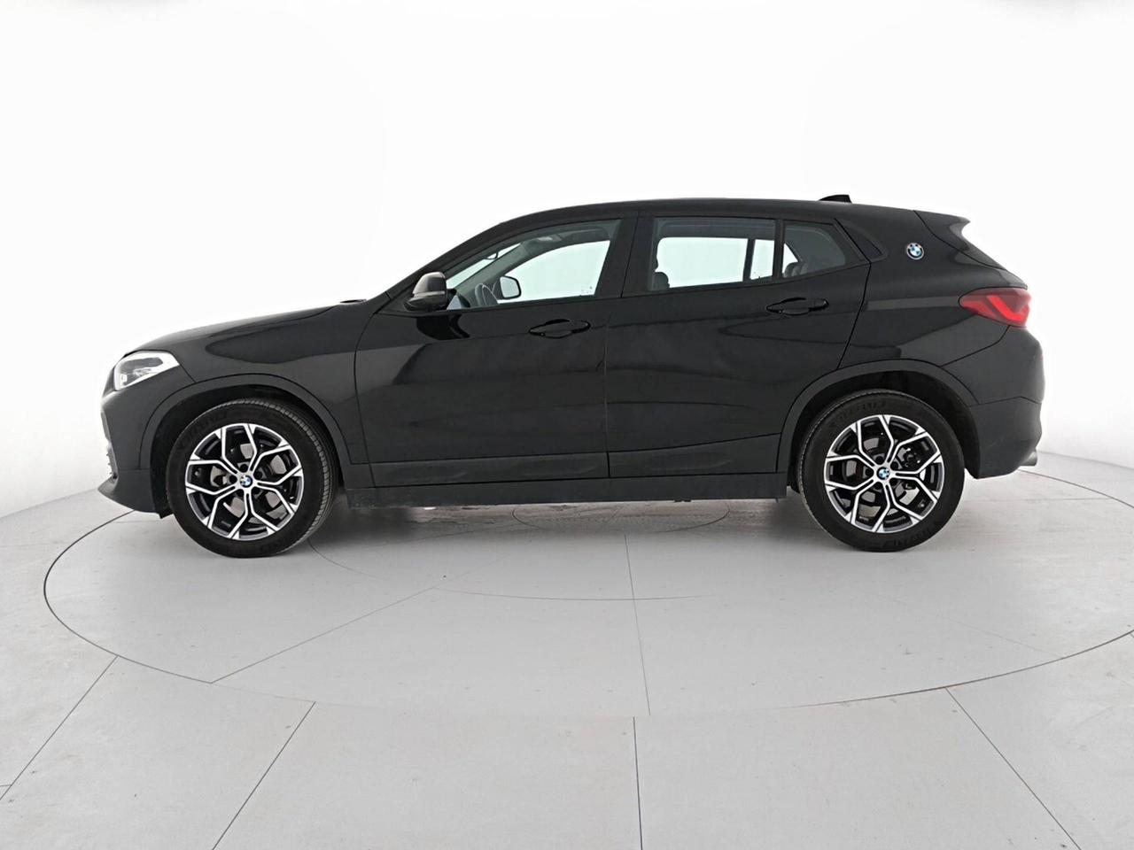 BMW X2 sDrive18i Advantage 136cv