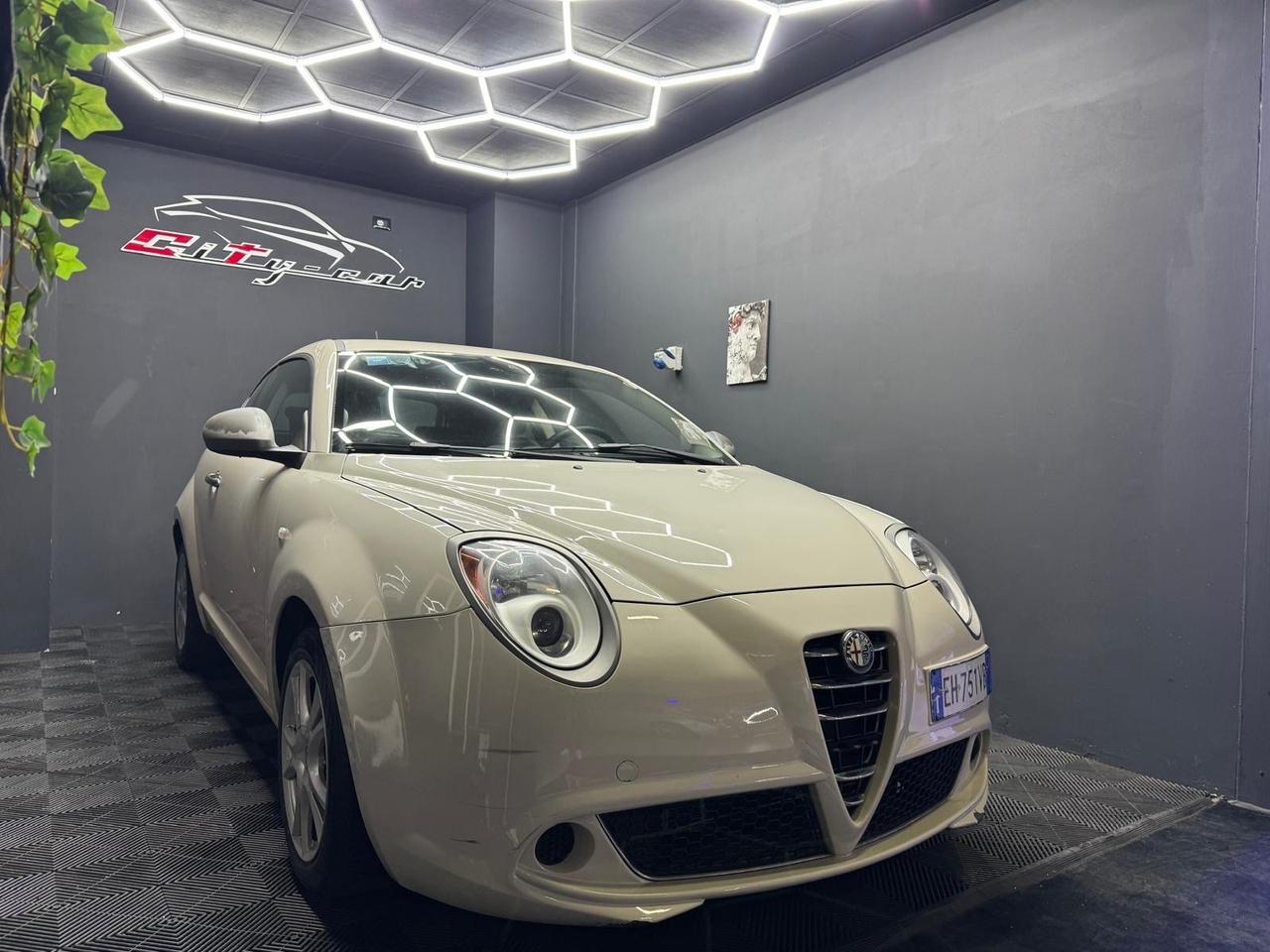 Alfa Romeo MiTo 1.4 105 CV M.air S&S Distinctive Sport Pack