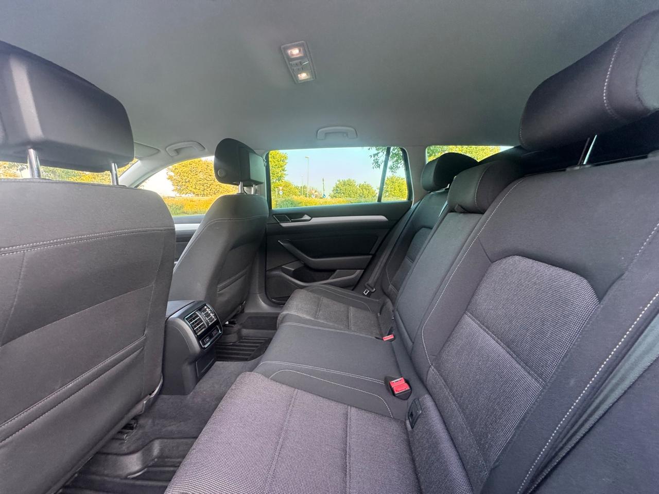 Volkswagen Passat Variant 2.0 TDI DSG Executive BlueMotion Tech.