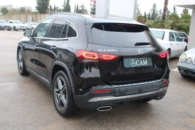 MERCEDES-BENZ GLA 200 d Automatic Premium