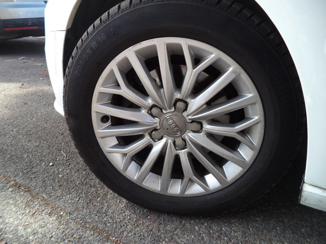 Audi A3 SPB 1.6 TDI clean diesel Ambition