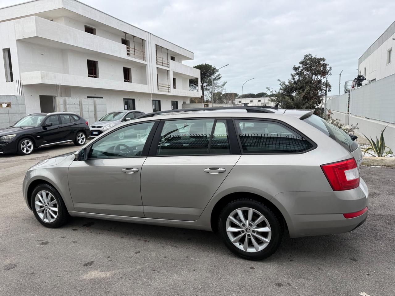 Skoda Octavia 1.6 TDI CR 90 CV Station Wagon