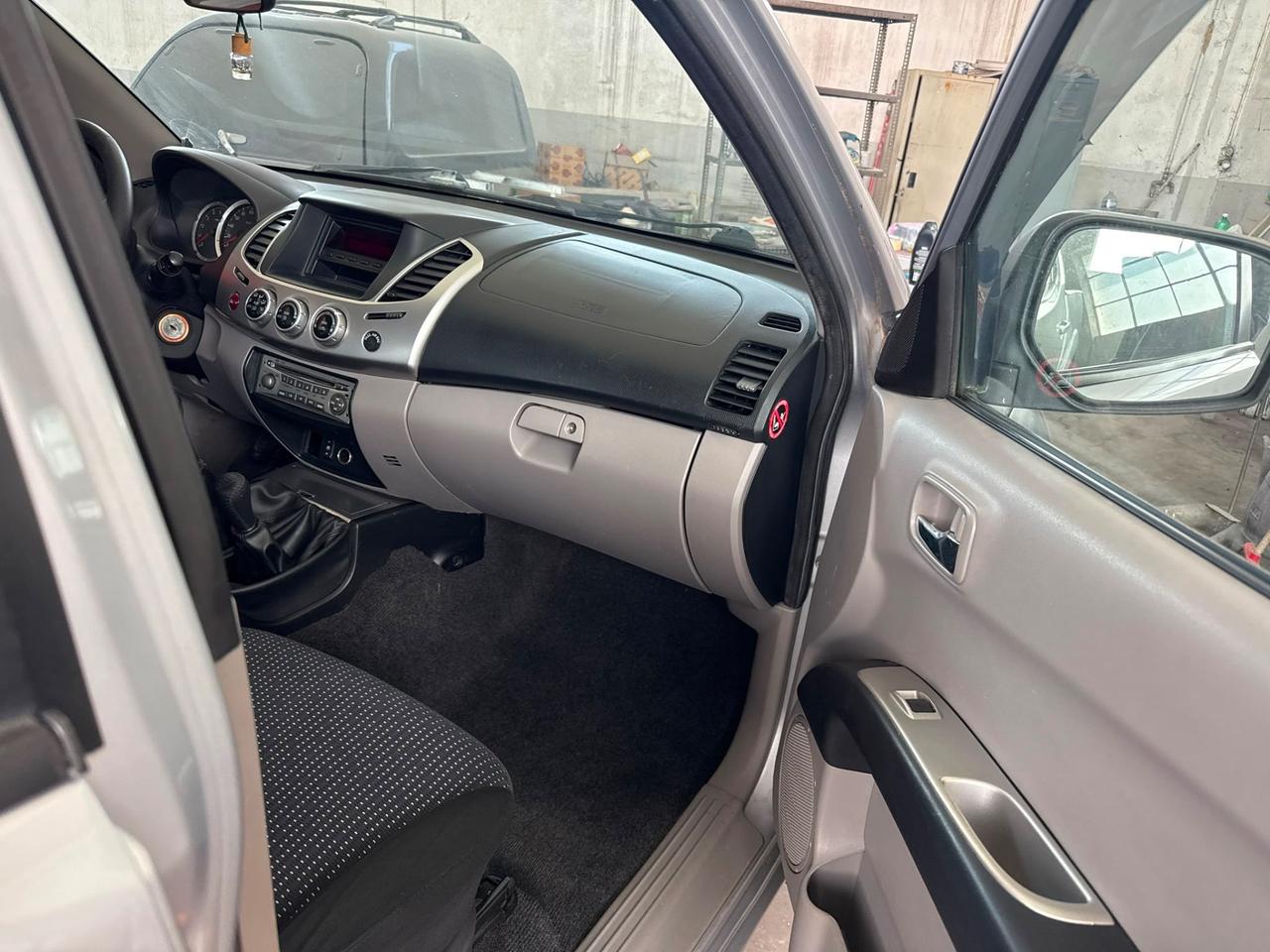 Mitsubishi L200 2.5 DI-D/178CV DC Intense Plus DPF
