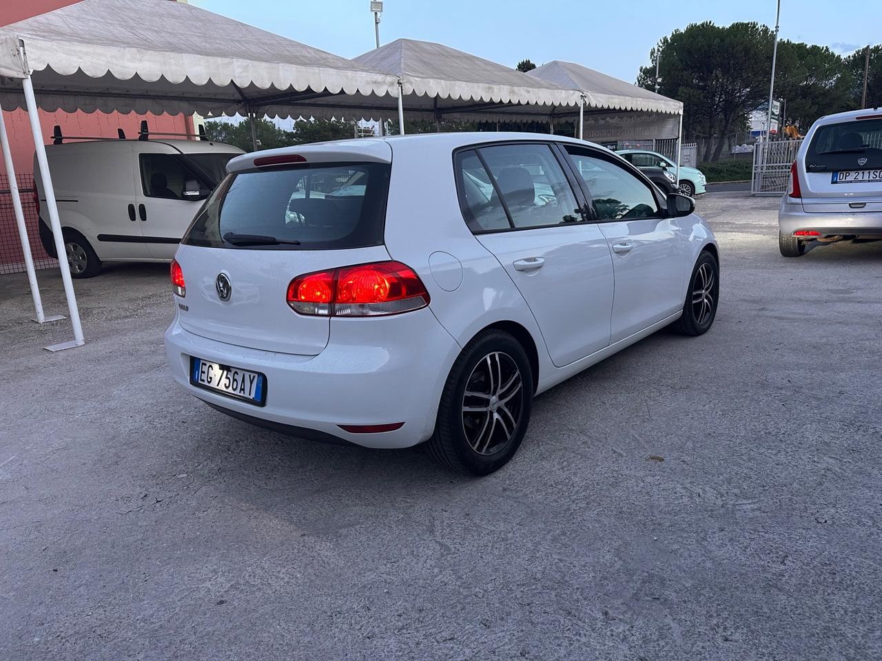 Volkswagen Golf 1.4 5p. United